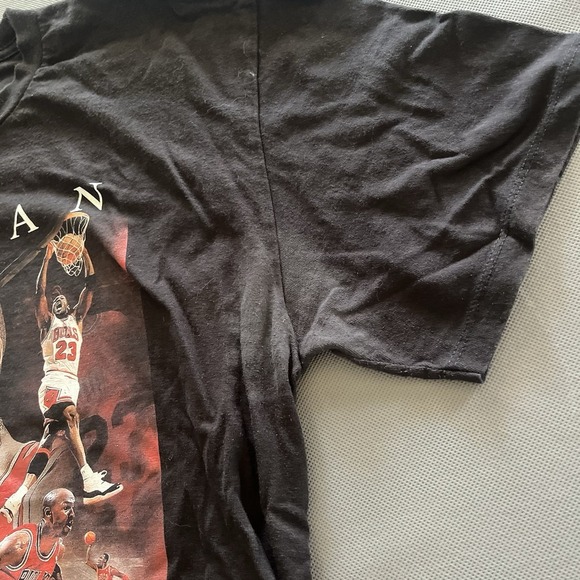 Michael Jordan Bulls Vintage Limited Edition T Shirt Size XL - Picture 4 of 6